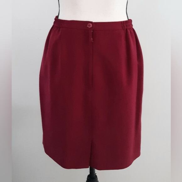 Le Suit Blazer & Skirt Set 8P - Picture 8 of 10